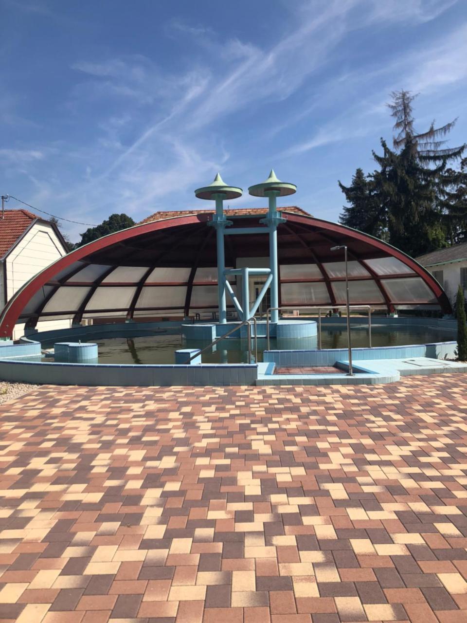 Mosonmagyaróvár Aquasol Resort מראה חיצוני תמונה